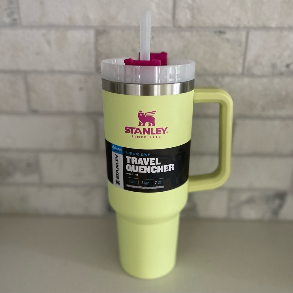 Stanley 40 oz Adventure Quencher Tumbler